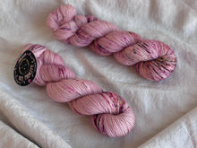 Load image into Gallery viewer, MAUVE
