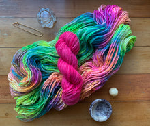 Load image into Gallery viewer, CHILENA ROSA MOSQUETA
