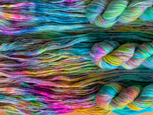 Load image into Gallery viewer, CHILENA TORRES DEL PAINE FADE
