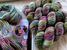 Load image into Gallery viewer, CAPUCHA DK
